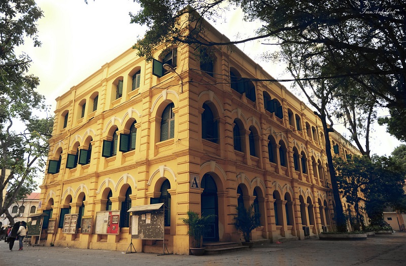 trường-thpt-việt-đức-lịch-sử-h&igrave;nh-th&agrave;nh