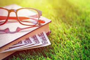 IELTS Vocabulary - Topic: Money (Shopping Habits & Management) 