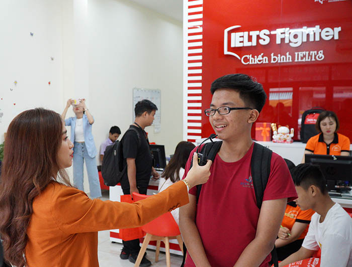 Offline IELTS Fighter tháng 8 - Định hướng học IELTS cho học sinh sinh viên 6