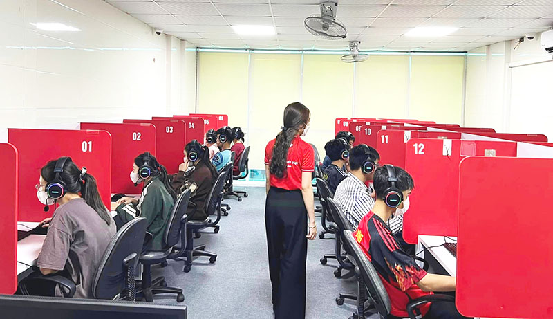 địa điểm thi IELTS tr&ecirc;n m&aacute;y t&iacute;nh ielts fighter