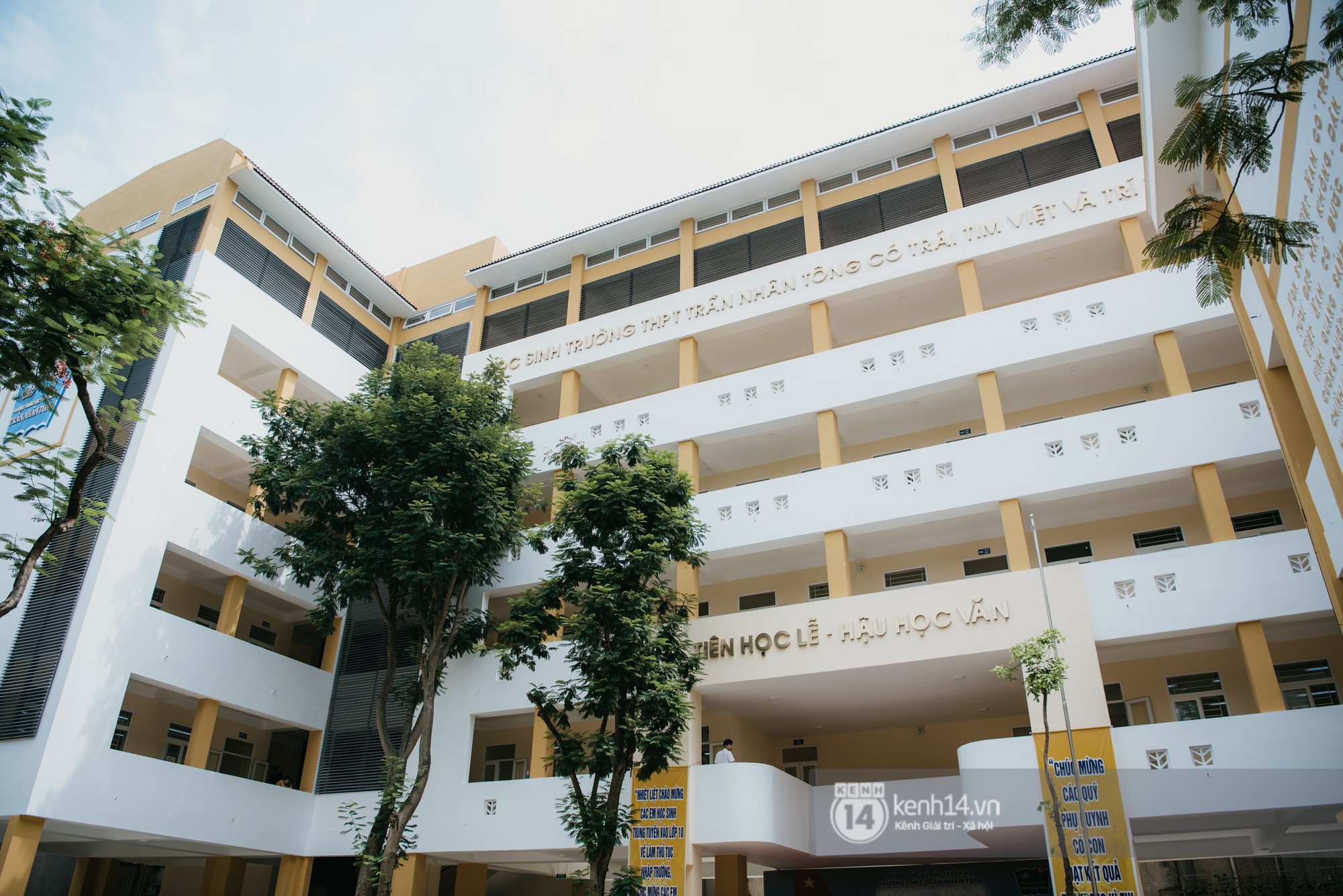 Cơ sở khang trang của THPT Trần Nh&acirc;n T&ocirc;ng