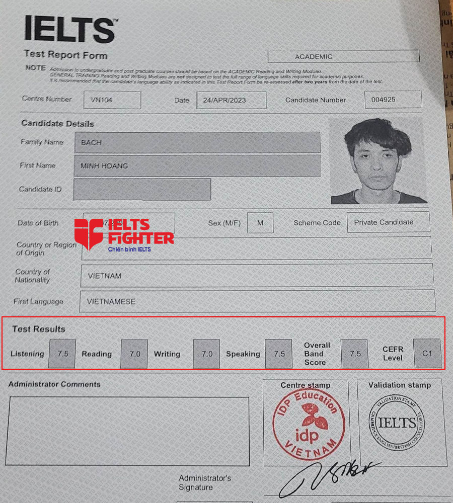 Minh Ho&agrave;ng 7.5 IELTS