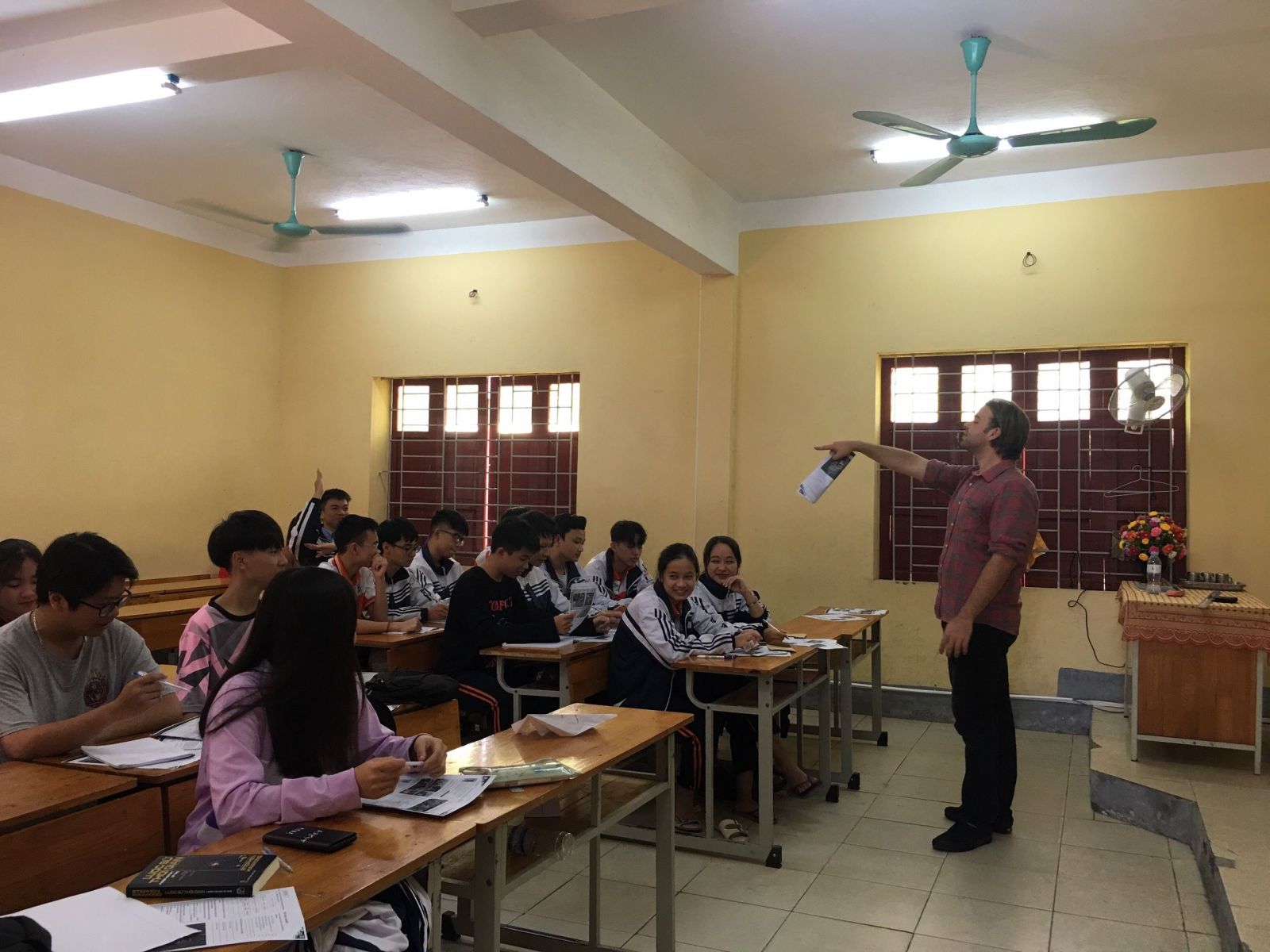 Cơ sở vật chất trường THPT H&agrave; Huy Tập