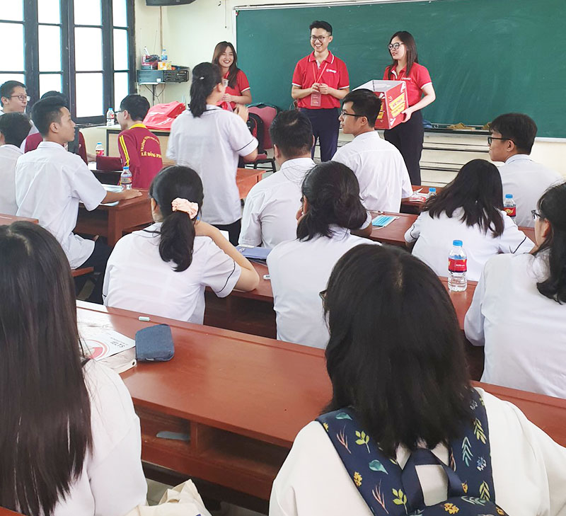 Thi thử IELTS tại thpt lê hồng phong hải phòng 4