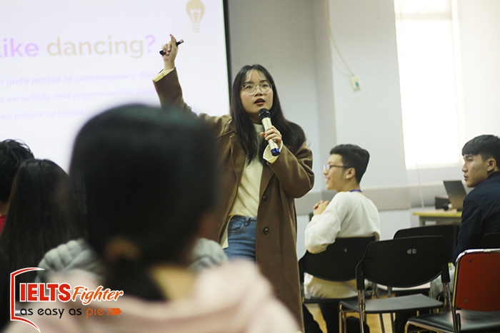 IELTS Fighter tổ chức talkshow tại đại học FPT