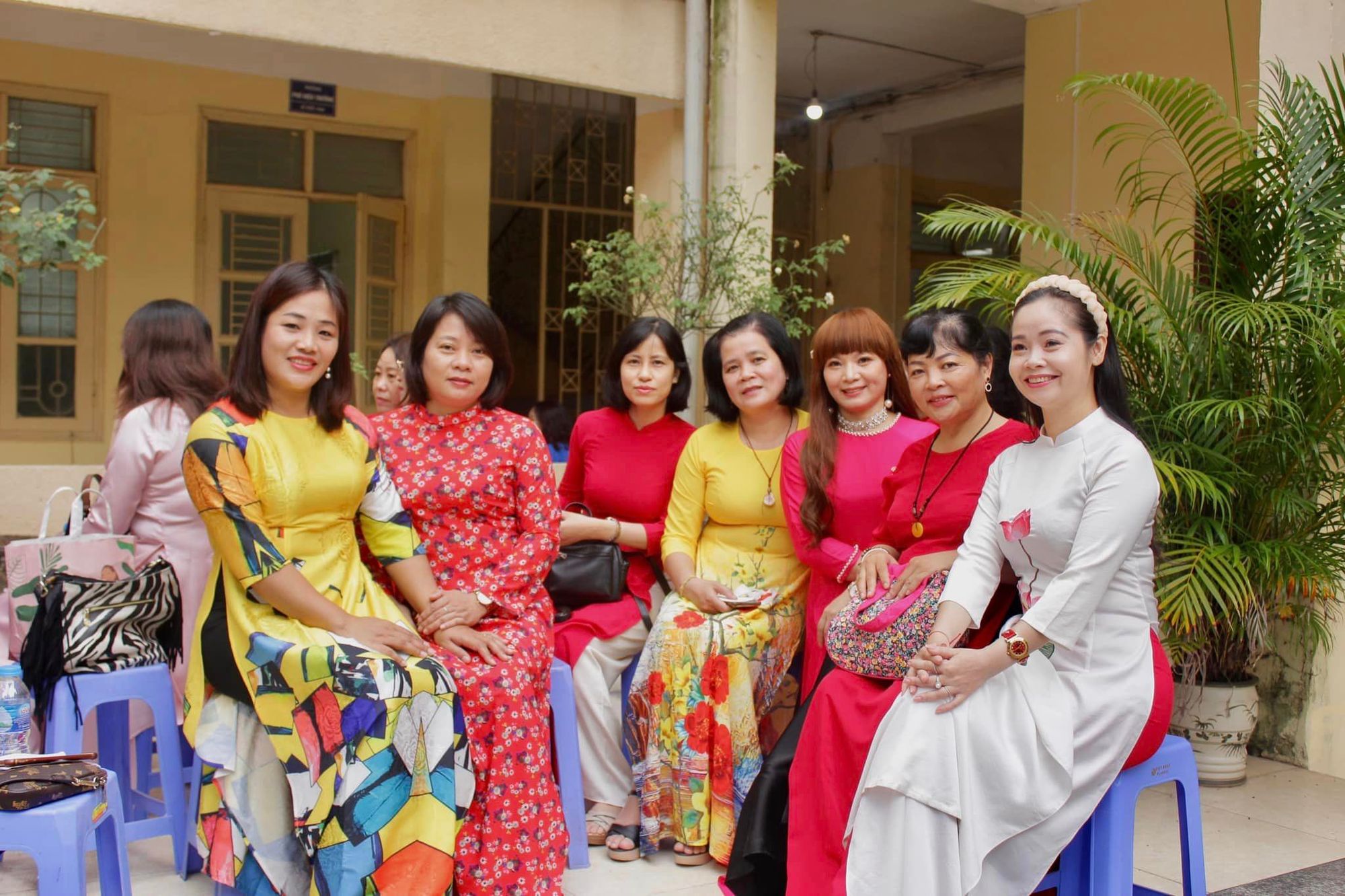 c&aacute;c c&ocirc; gi&aacute;o của trường