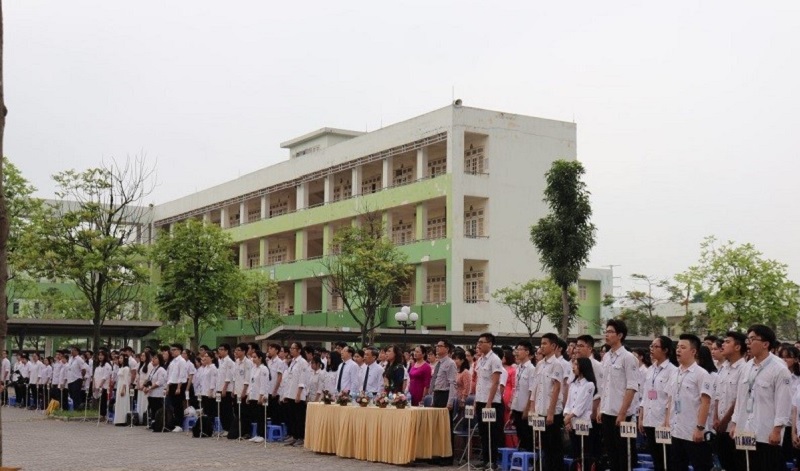 trường-thpt-chuy&ecirc;n-nguyễn-huệ-m&ocirc;-h&igrave;nh-đ&agrave;o-tạo