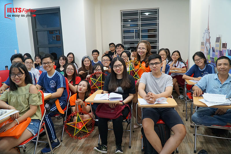 trung thu phá cỗ - IELTS Fighter ảnh 1