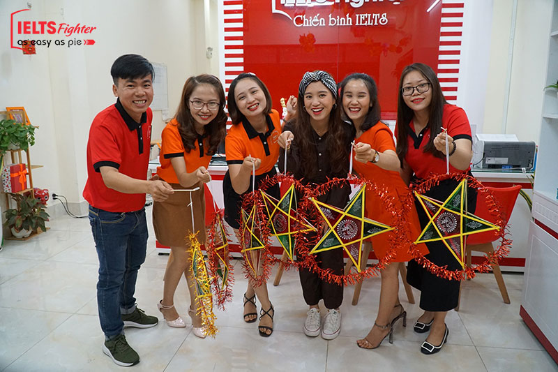 trung thu phá cỗ - IELTS Fighter ảnh 2