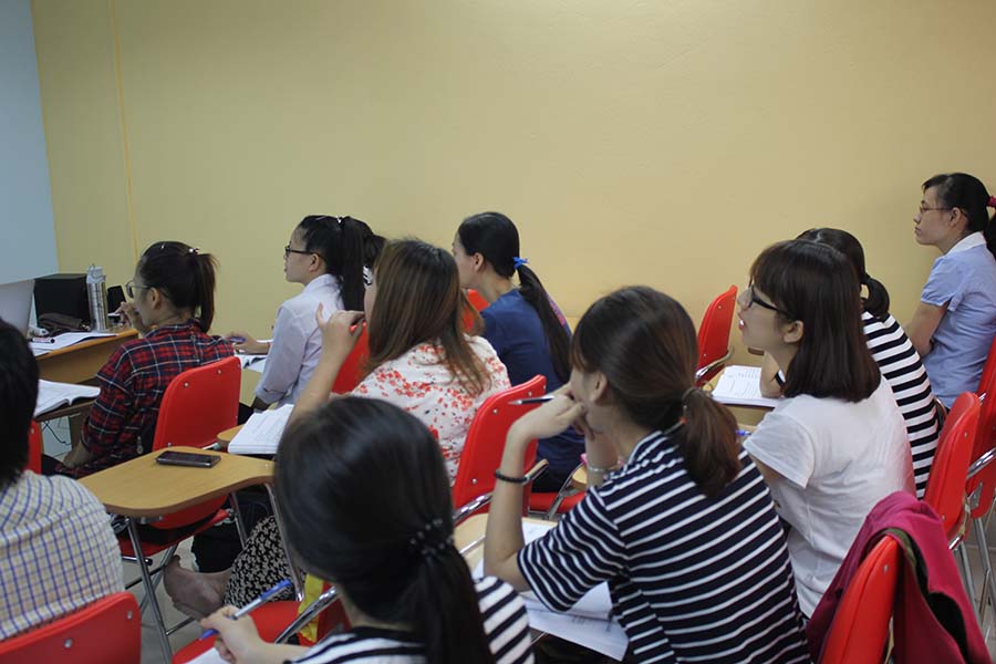 Nữ học viên áp đảo tại lớp Pre 68