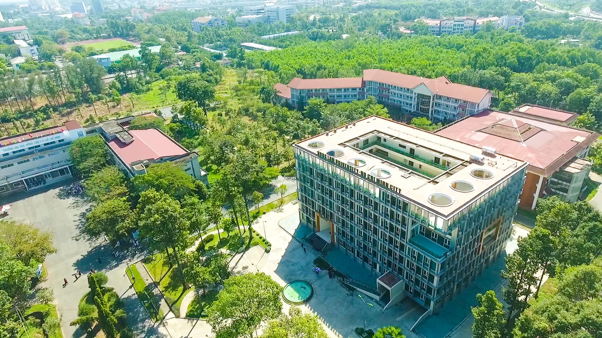 trường đại học N&ocirc;ng L&acirc;m