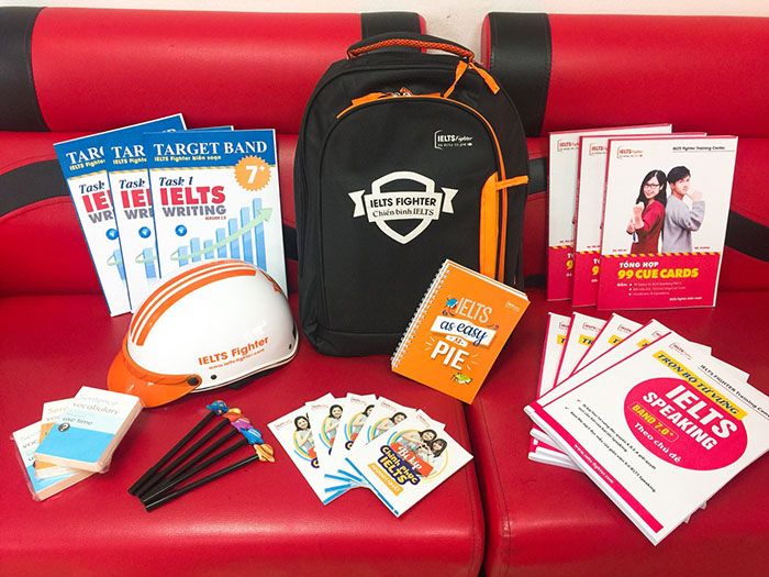Quà tặng tháng 12 tại IELTS Fighter