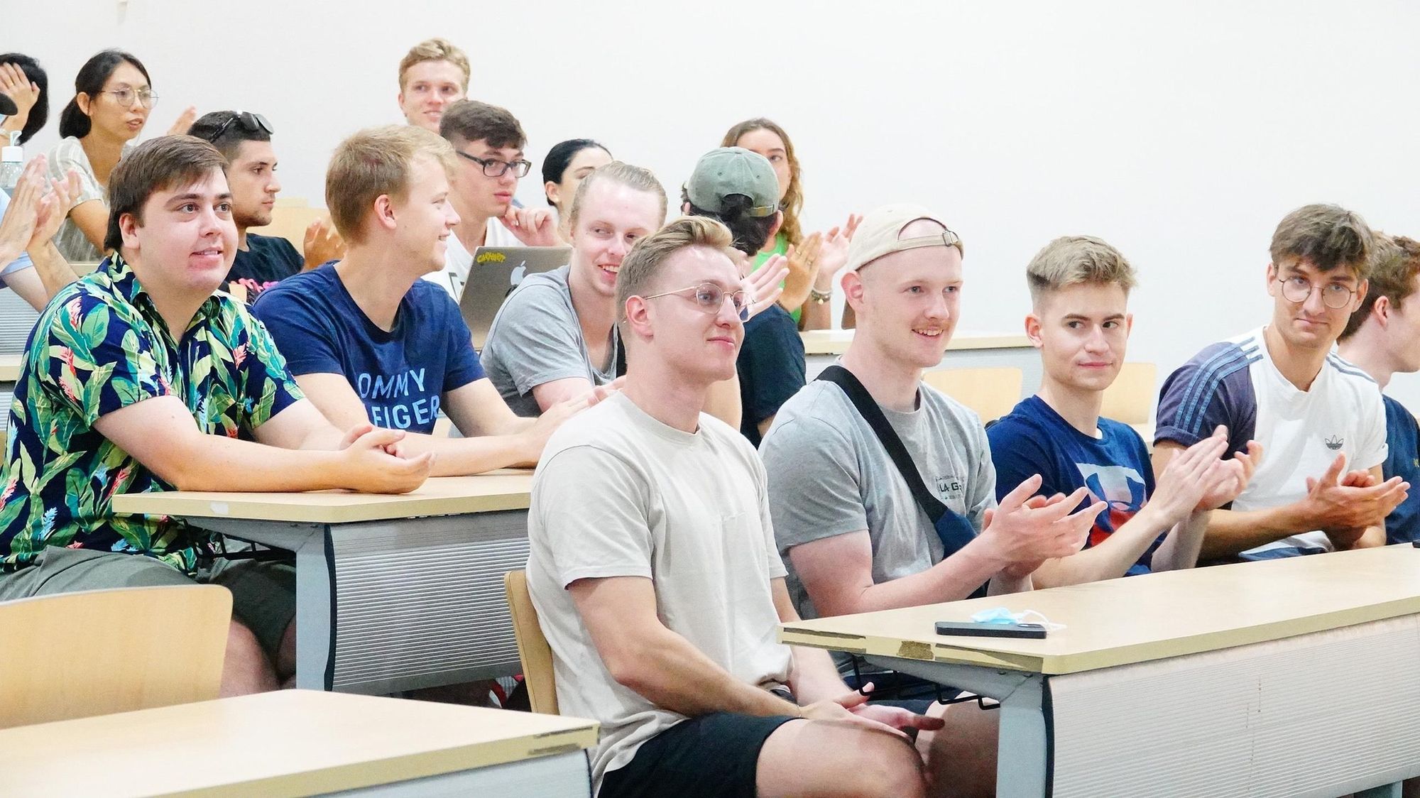 sinh vi&ecirc;n trao đổi của trường đại học quốc tế HCM