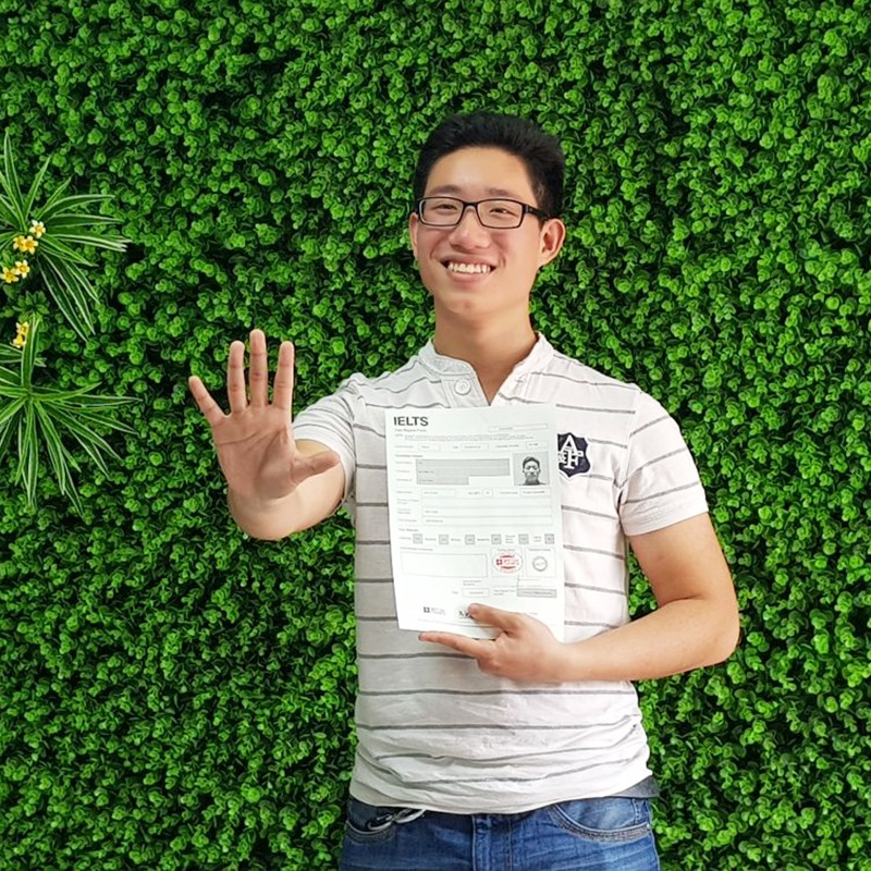 Học viên điểm cam Hồ Anh Tú