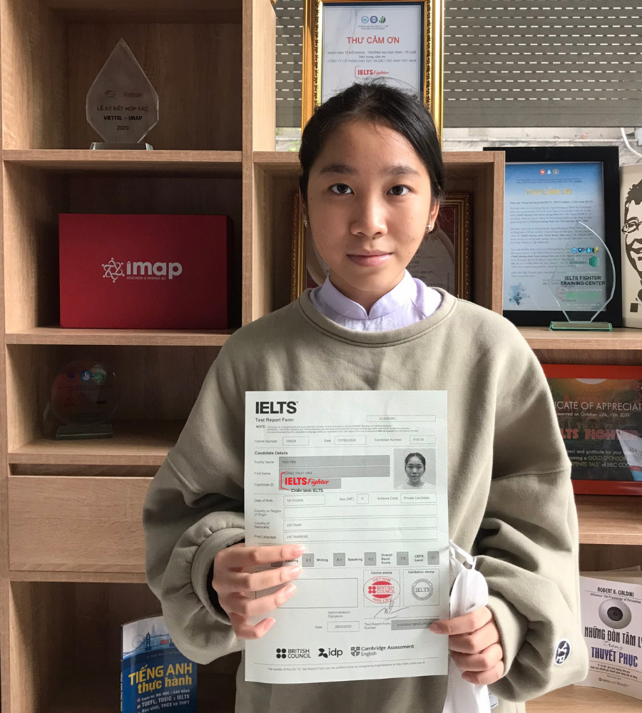 Gặp kh&oacute; khăn khi phải c&acirc;n bằng việc học ở trường v&agrave; luyện thi IELTS