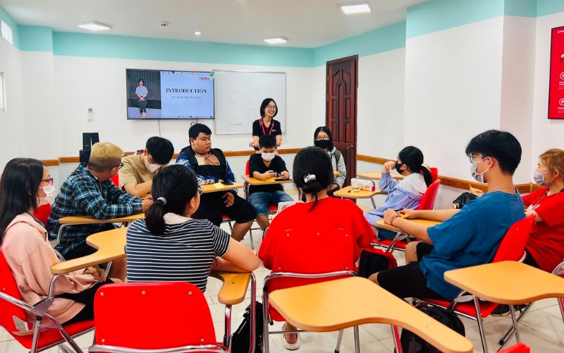 Lớp học bổ trợ cuối tuần