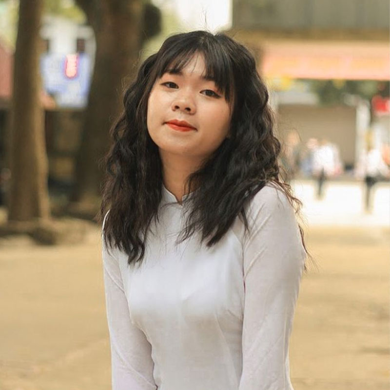 ho&agrave;ng h&agrave; 7.0 ielts 