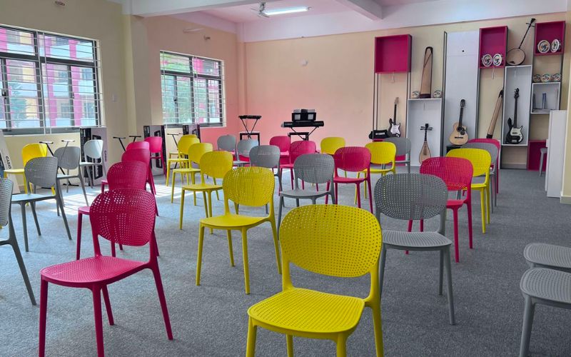 ph&ograve;ng nhạc cụ của trường