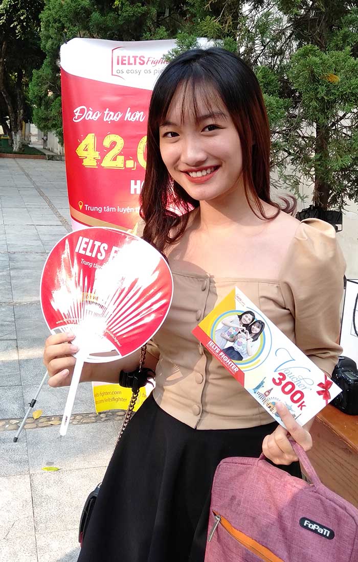 IELTS Fighter tài trợ vàng đón tân sinh viên Học viện Báo chí tuyên truyền 14