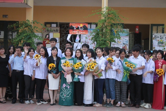 Một số hoạt động gi&uacute;p gắn kết t&igrave;nh c&ocirc; tr&ograve; của THPT Văn Giang