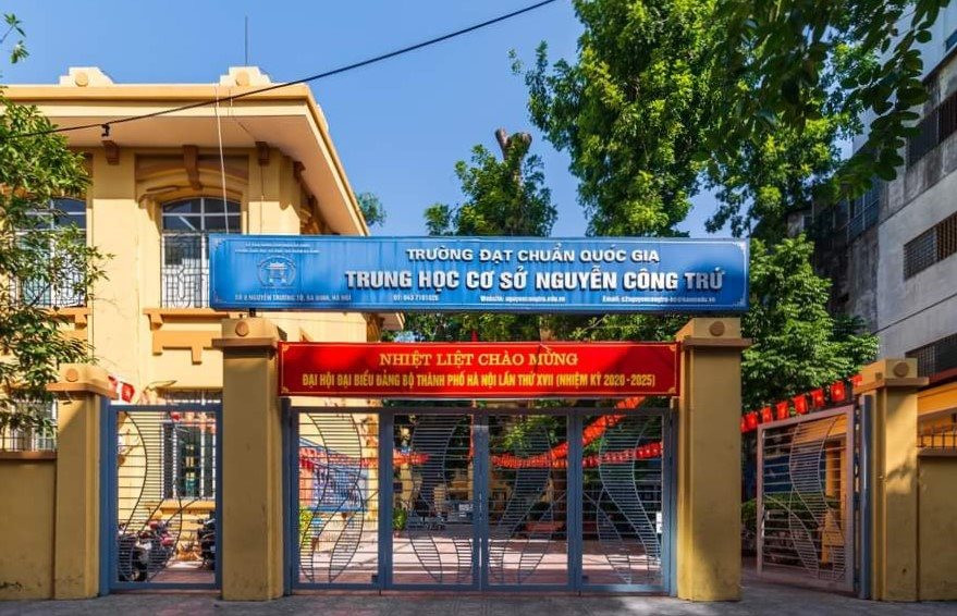 Trường THCS Nguyễn C&ocirc;ng Trứ