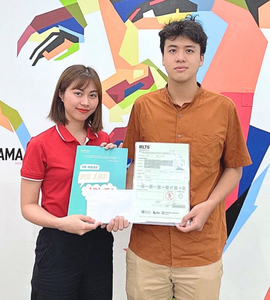 học vi&ecirc;n Xu&acirc;n Kh&ocirc;i v&agrave; th&agrave;nh t&iacute;ch 8.0 Overall