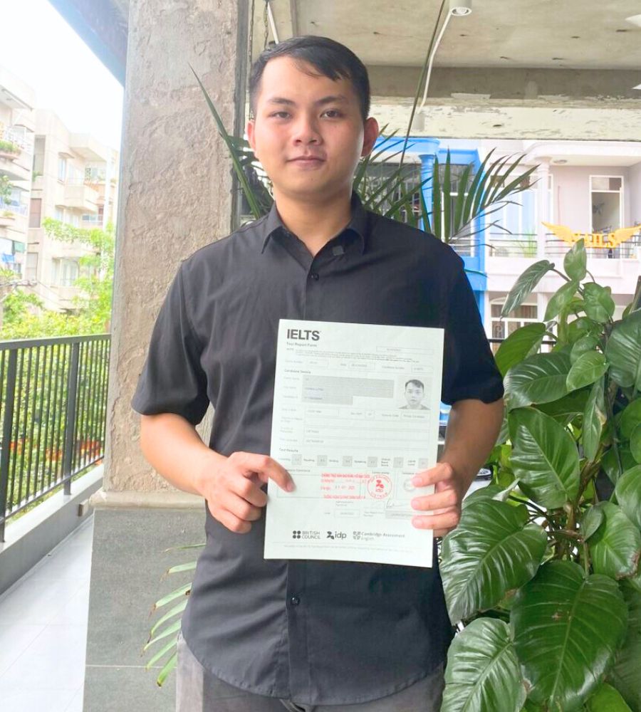Học vi&ecirc;n Ho&agrave;ng Long chinh phục 7.5 IELTS