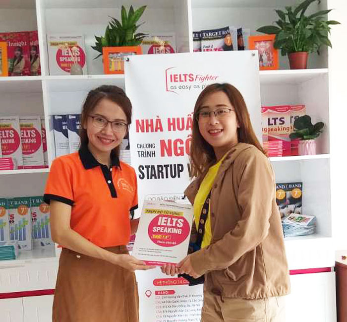 Back to School 2019 - tặng sách chào năm học mới 10