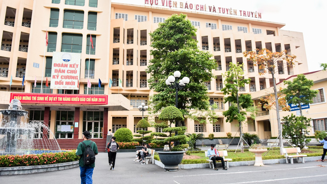 Học viện B&aacute;o ch&iacute; v&agrave; Tuy&ecirc;n truyền 3