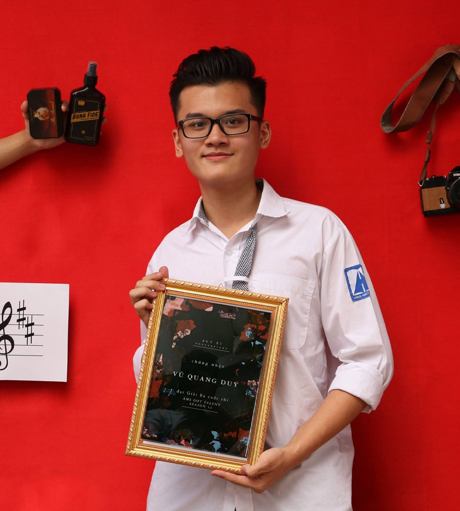 sinh vi&ecirc;n neu - bạn quang duy 7.0 IELTS - 1