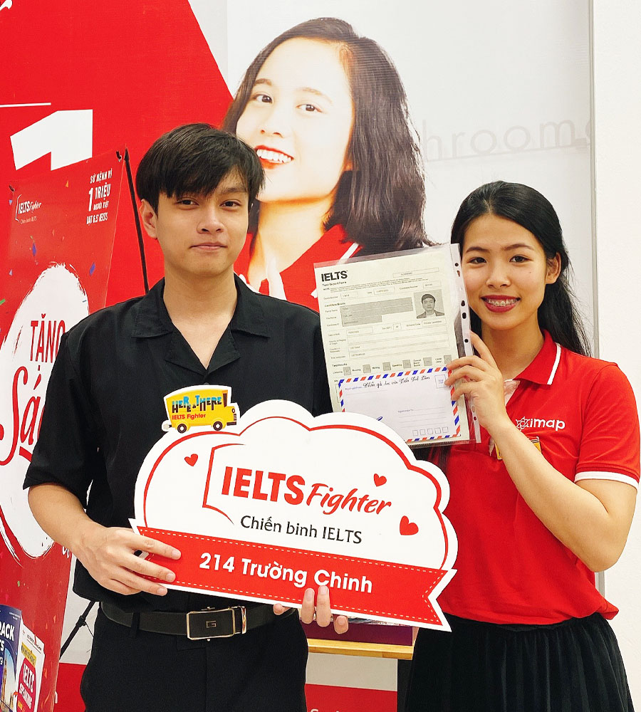 sinh vi&ecirc;n neu - bạn tuệ l&acirc;m 7.0 IELTS - 1