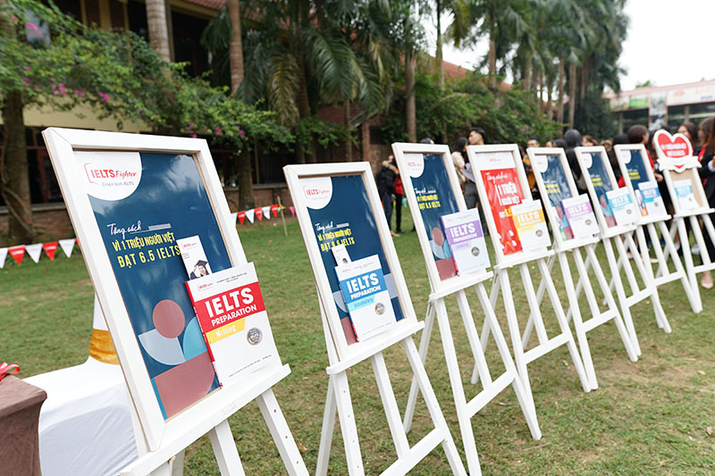 Cùng IELTS Fighter tặng sách vì 1 TRIỆU người Việt đạt 6.5 IELTS 2