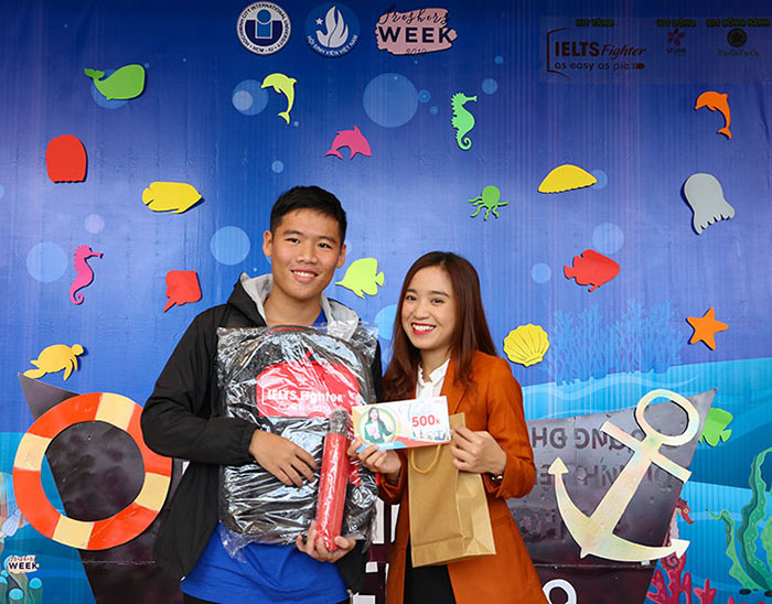 IELTS Fighter tài trợ chương trinh tân sinh viên Freshers’ Week 2019  3