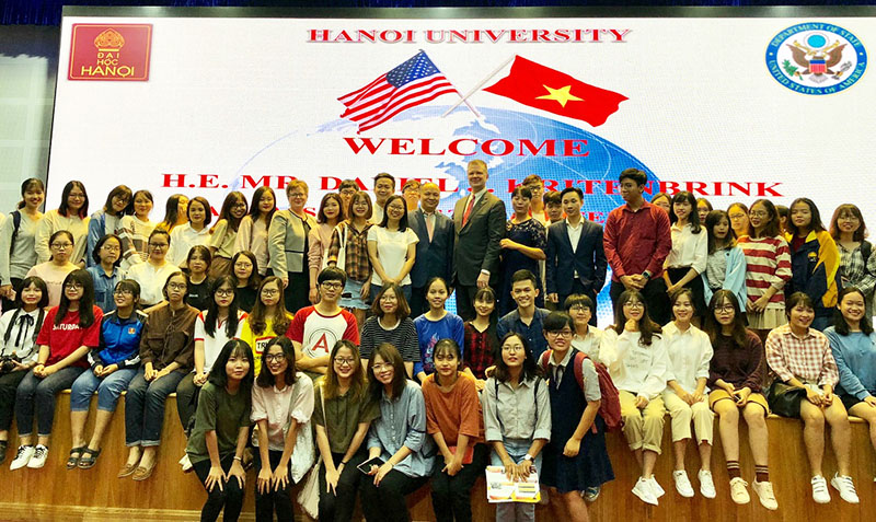 tuyển sinh đại học h&agrave; nội