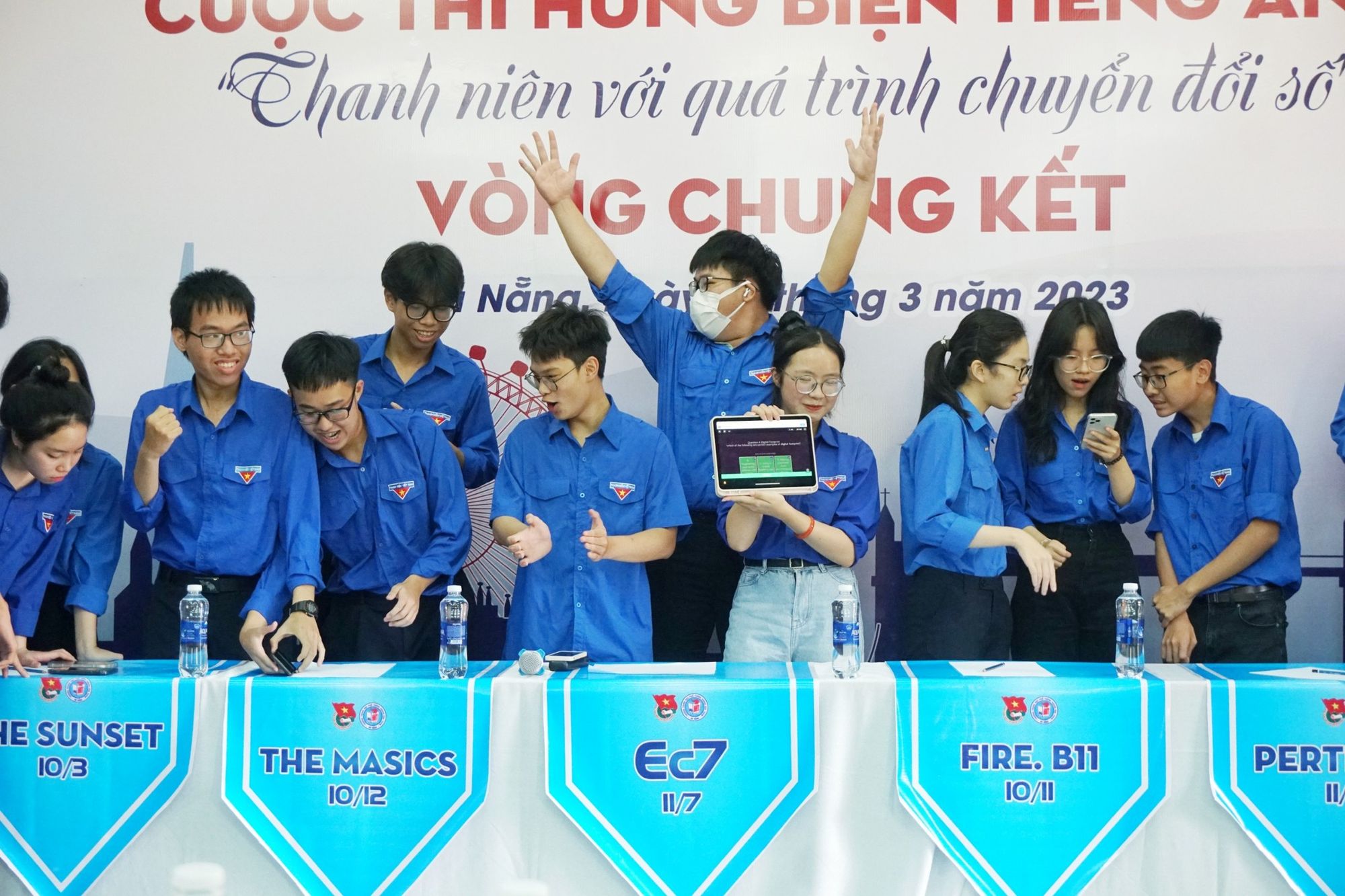 C&aacute;c đội thi xuất sắc nhất đ&atilde; đem về c&aacute;c phần qu&agrave; trị gi&aacute; l&ecirc;n đến 40 triệu