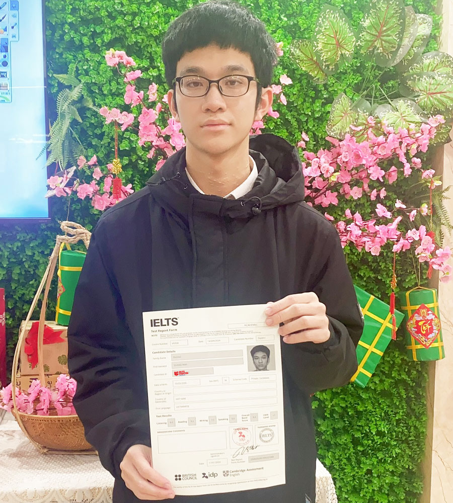 Ph&ugrave;ng Quang Anh 8.0 IELTS