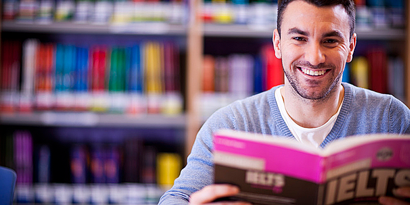 Chuyên tâm học tiếng Anh trước, trong, và sau khi du học