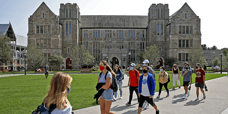 Đi du học để tiếp cận phong c&aacute;ch gi&aacute;o dục mới