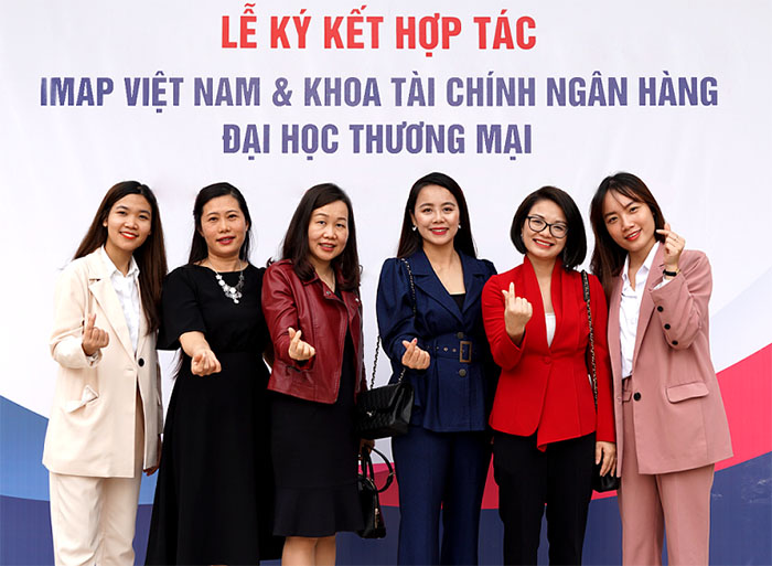 IMP - ĐH Thương Mại 3