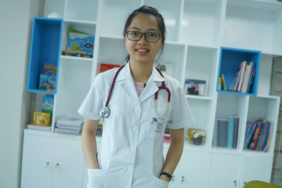 Chân dung cô sinh viên Phương Thảo