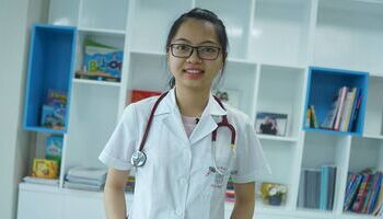 kenh14vn-con-duong-chinh-phuc-70-ielts-va-uoc-mo-vuon-xa-cua-co-sinh-vien-y-khoa-2969