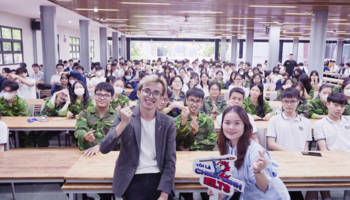 thang-10-chay-het-minh-tai-chuoi-su-kien-soi-noi-voi-hoc-sinh-sinh-vien-toan-quoc-1383