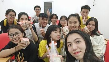 pre744-khong-phai-mot-lop-hoc-ma-la-mot-gia-dinh-2446