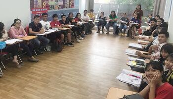 pre564-thay-ha-oi-tui-em-nan-ni-thay-day-tiep-khoa-sau-duoc-khong-2509