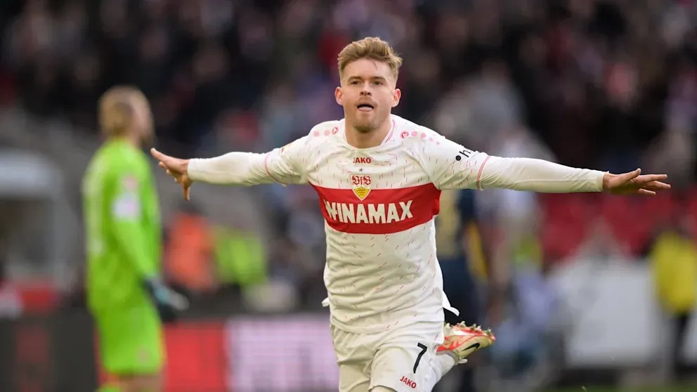 hau-ve-maximilian-mittelstdt-ngoi-sao-tre-sang-gia-cua-bundesliga-va-doi-tuyen-duc-voi-phong-cach-choi-bong-dang-cap-3673